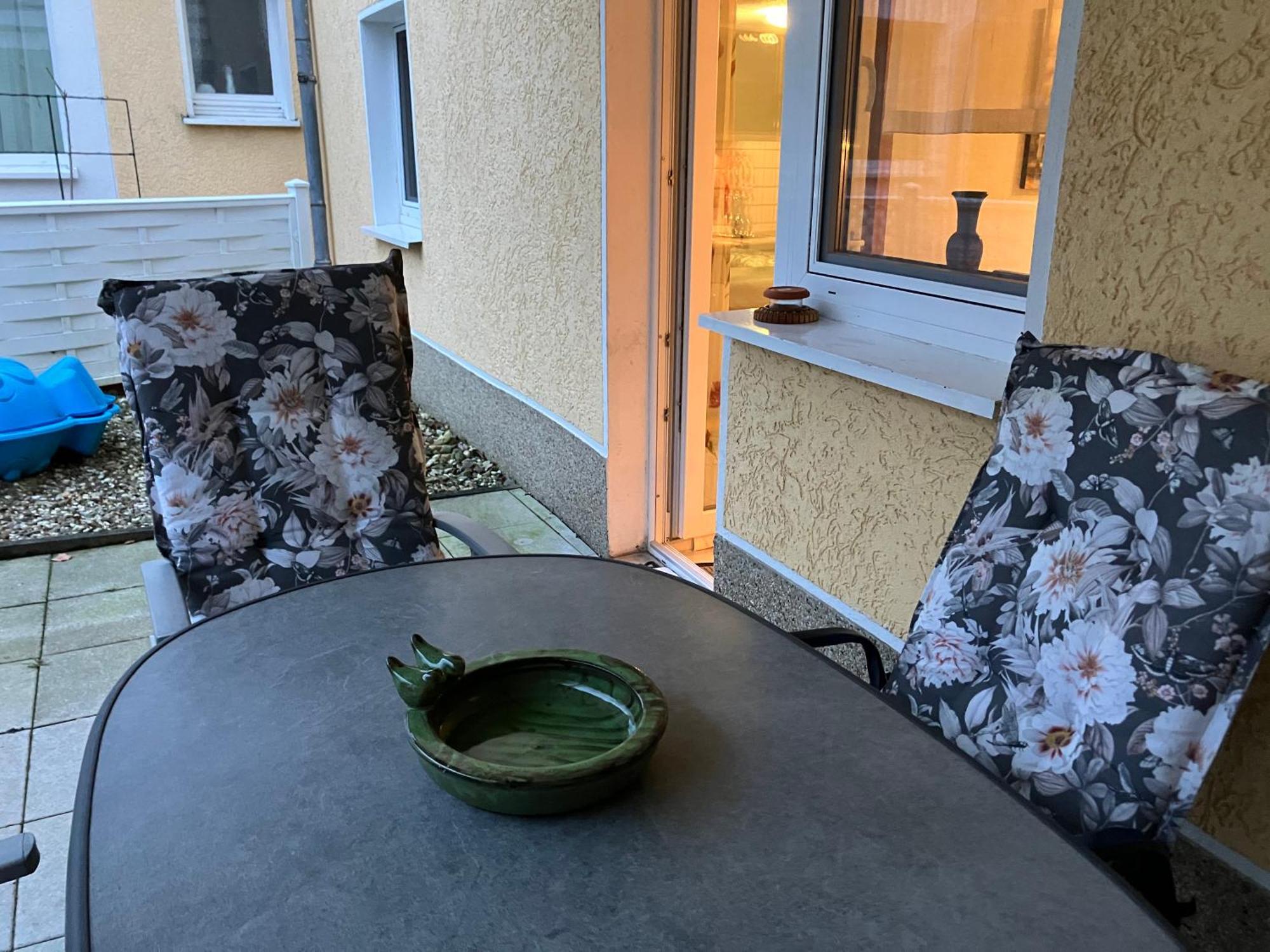 Ferienwohnung Im Gruenen Eg Mit Terrasse Herdecke Exterior photo